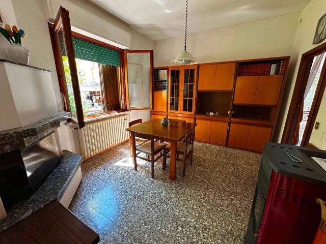 Villa Indipendente in vendita a Marche, Pesaro E Urbino