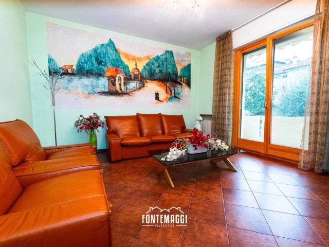 Villa Indipendente in vendita a Pontemurello, Marche