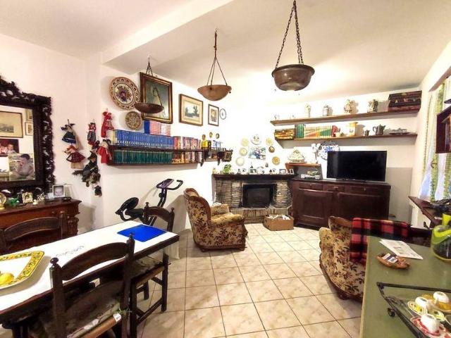 Villa Indipendente in vendita a Marche, Pesaro E Urbino