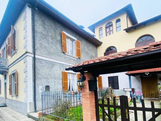 Villa Indipendente in vendita a Piemonte, Alessandria