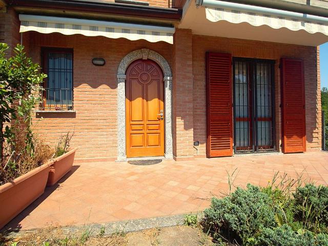 Villa Indipendente in vendita a Inverigo, Lombardia