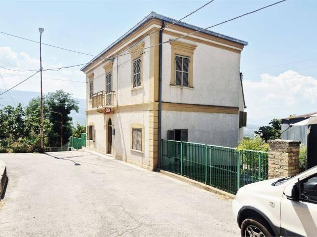 Villa Indipendente in vendita a Casacanditella, Abruzzo
