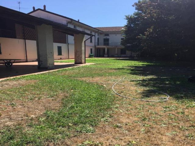 Villa Indipendente in vendita a Piemonte, Alessandria