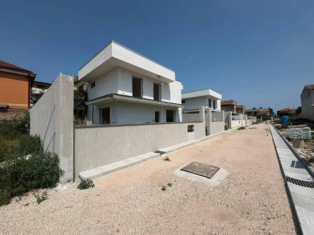 Villa Indipendente in vendita a Casal Di Principe, Campania