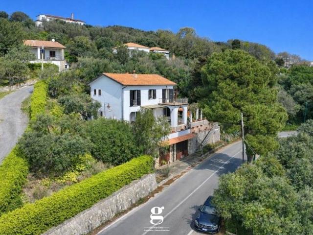 Villa Indipendente in vendita a Casal Velino Marina, Campania