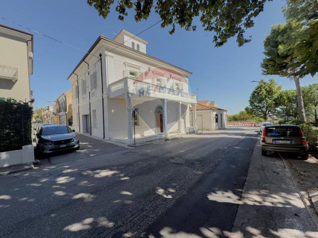 Villa Indipendente in vendita a Casalbordino, Abruzzo