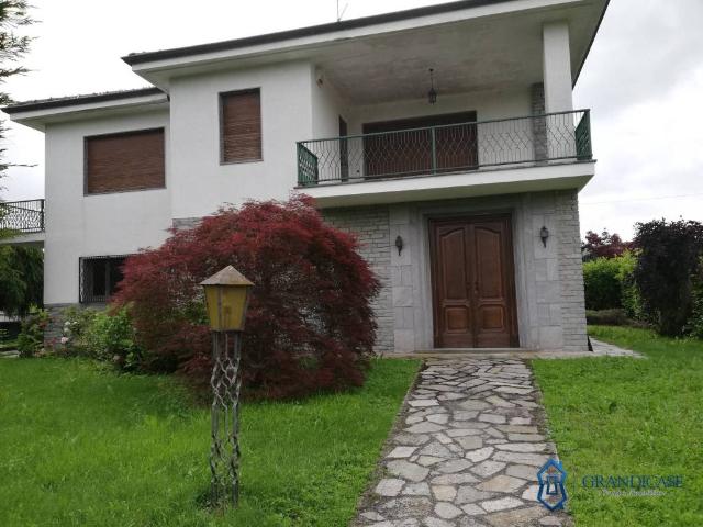 Villa Indipendente in vendita a Casalborgone, Torino