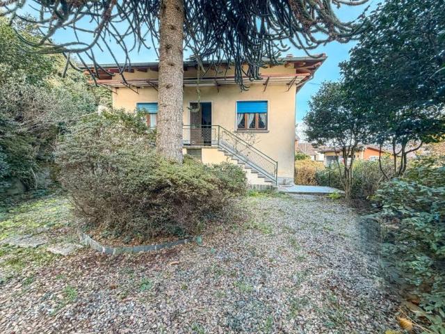 Villa Indipendente in vendita a Piemonte, Verbano-cusio-ossola
