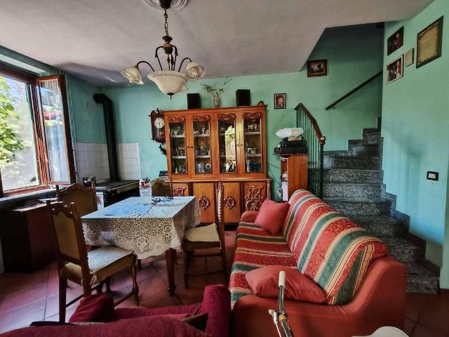 Villa Indipendente in vendita a Vidolasco, Lombardia