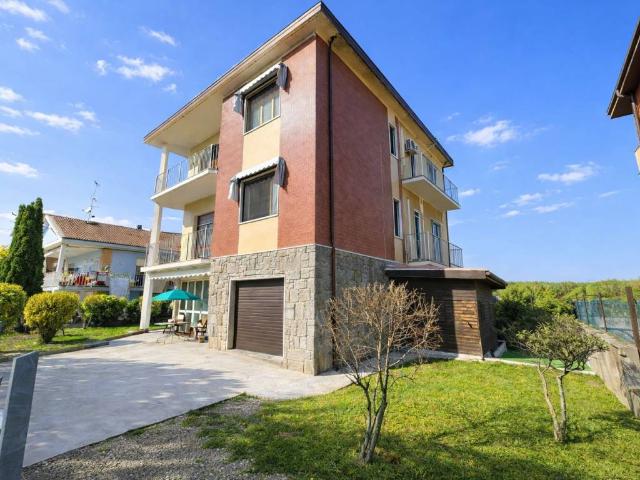Villa Indipendente in vendita a Porta Milano, Piemonte