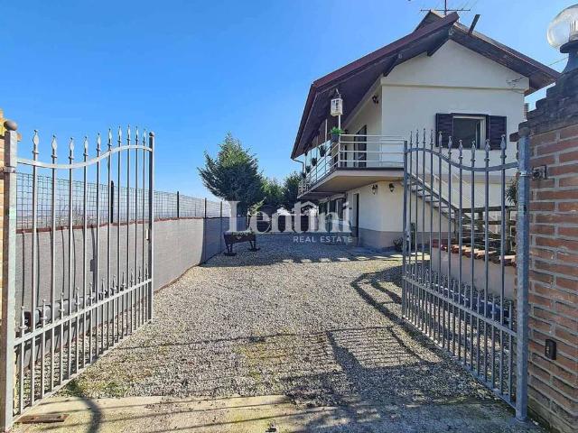 Villa Indipendente in vendita a Piemonte, Alessandria
