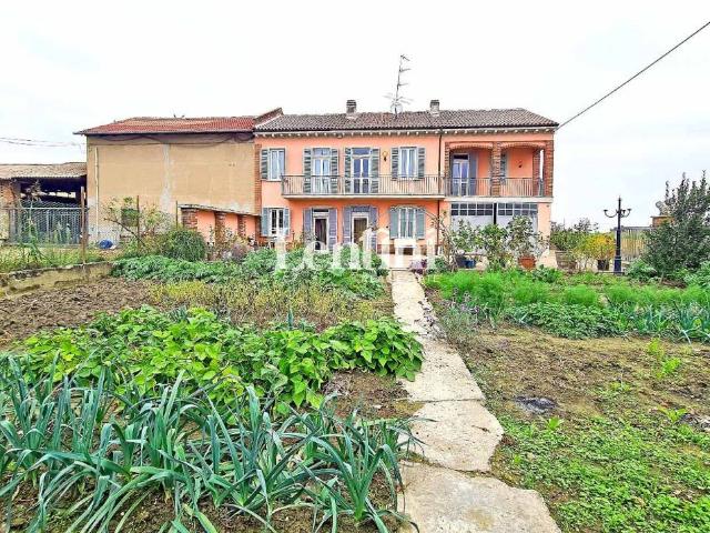 Villa Indipendente in vendita a Piemonte, Alessandria