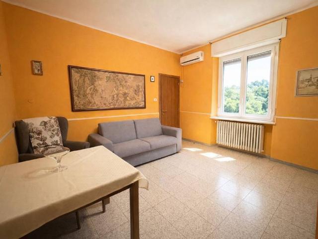 Villa Indipendente in vendita a Porta Milano, Piemonte
