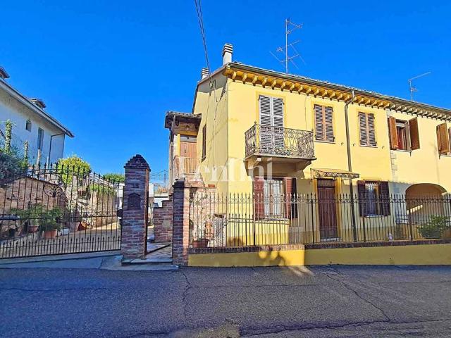 Villa Indipendente in vendita a Ronzone, Piemonte