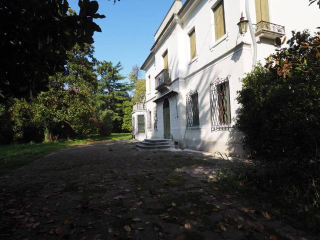 Villa Indipendente in vendita a Caberlotto, Casale Sul Sile