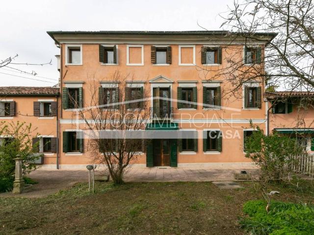 Villa Indipendente in vendita a Casale Sul Sile, Veneto