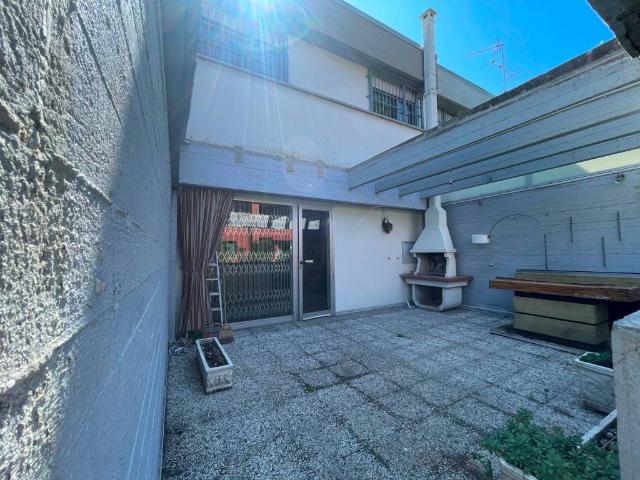 Villa Indipendente in vendita a Unione dei comuni Valli del Reno, Lavino e Samoggia, Casalecchio Di Reno