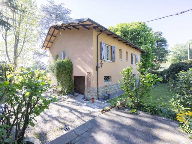 Villa Indipendente in vendita a Unione dei comuni Valli del Reno, Lavino e Samoggia, Casalecchio Di Reno
