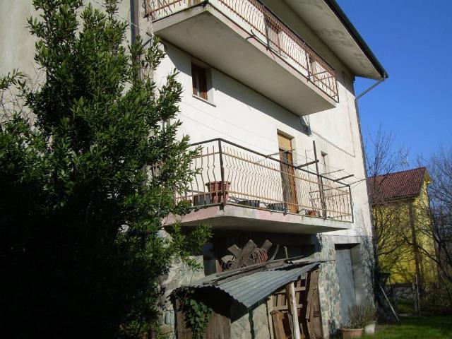 Villa Indipendente in vendita a Piemonte, Alessandria