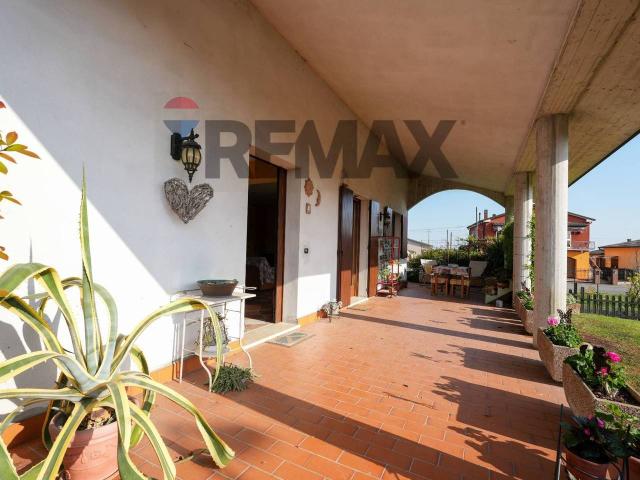 Villa Indipendente in vendita a Sustinenza, Casaleone