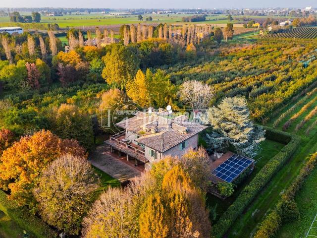 Villa Indipendente in vendita a Tresinaro - Secchia, Re
