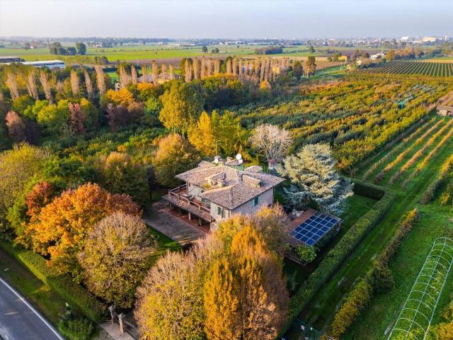 Villa Indipendente in vendita a Tresinaro - Secchia, Re