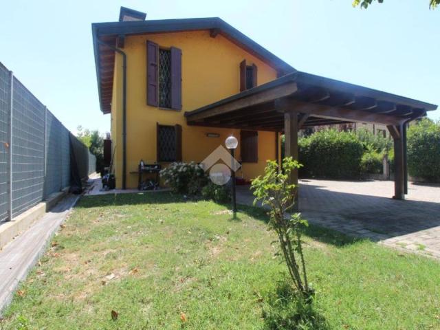 Villa Indipendente in vendita a Tresinaro - Secchia, Re