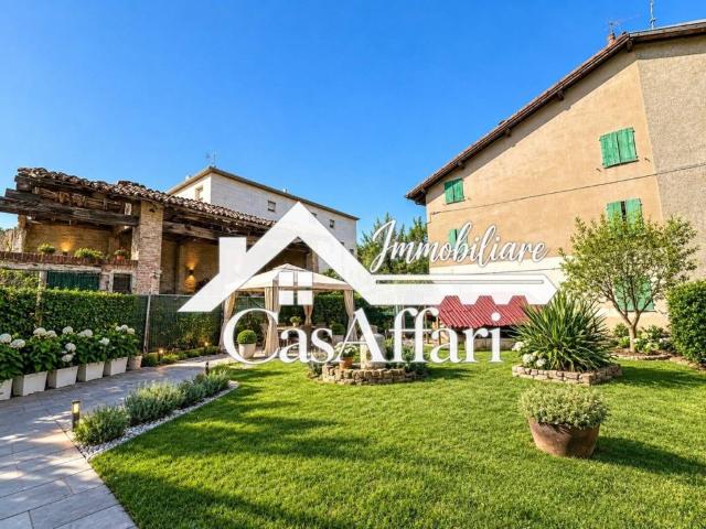 Villa Indipendente in vendita a Casalgrande Alto, Casalgrande