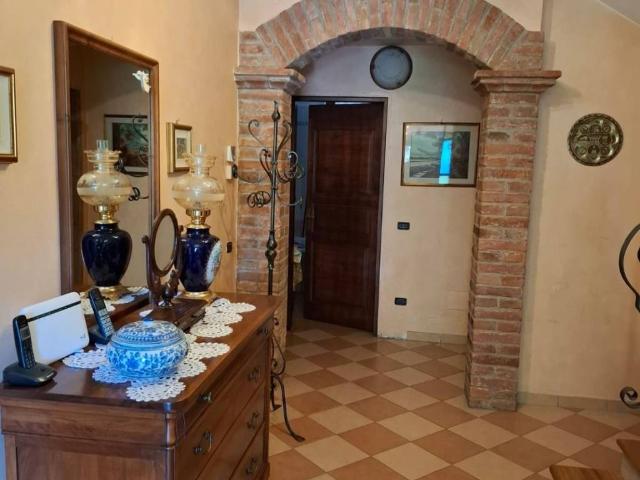 Villa Indipendente in vendita a Casalbellotto, Casalmaggiore