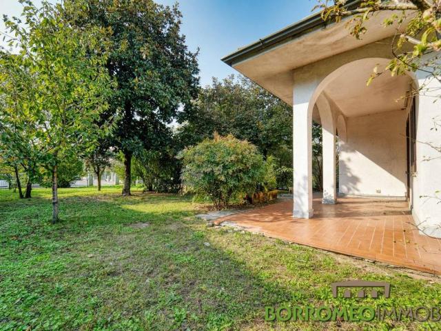 Villa Indipendente in vendita a Casalmaiocco, Lombardia