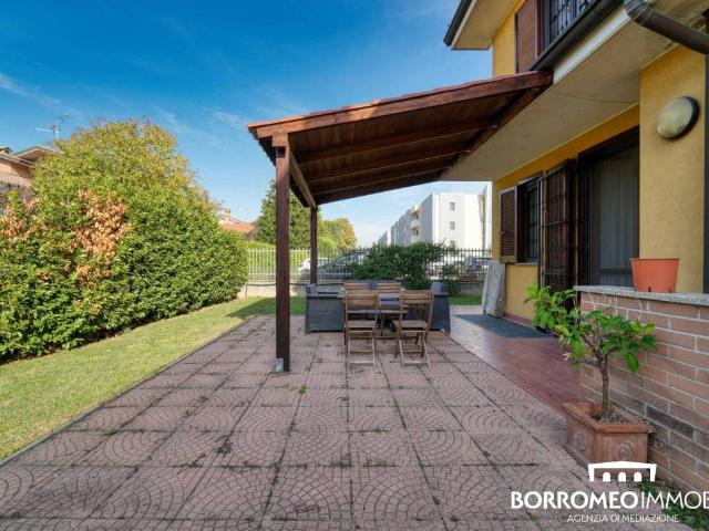Villa Indipendente in vendita a Casalmaiocco, Lodi
