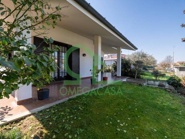 Villa Indipendente in vendita a Ducatona, Casalpusterlengo