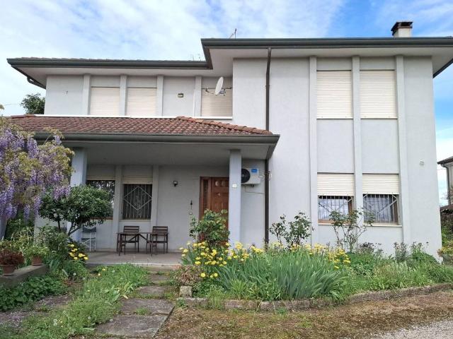 Villa Indipendente in vendita a Casalserugo