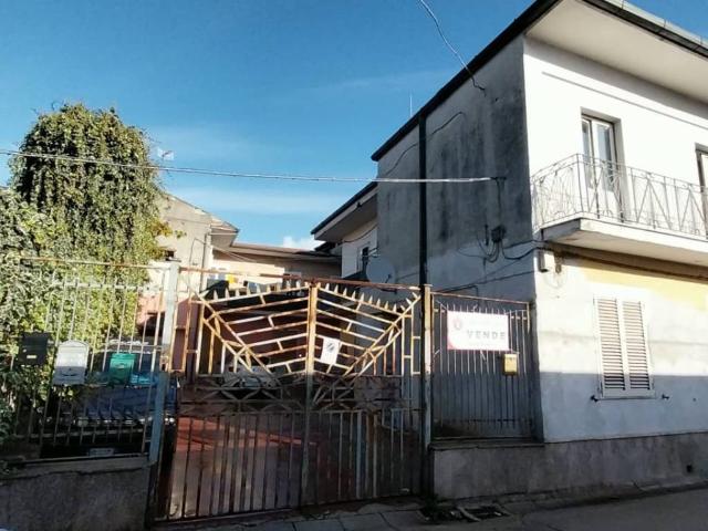 Villa Indipendente in vendita a Casaluce, Campania