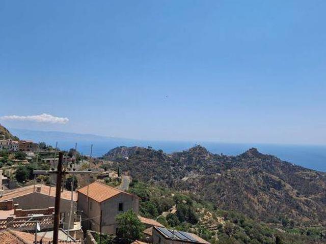 Villa Indipendente in vendita a Casalvecchio Siculo, Sicilia