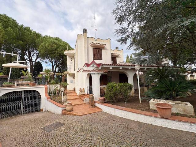Villa Indipendente in vendita a Barialto, Puglia