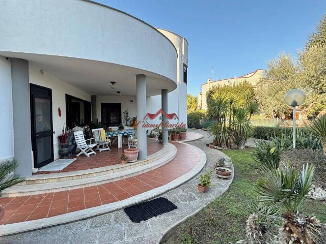 Villa Indipendente in vendita a Barialto, Puglia