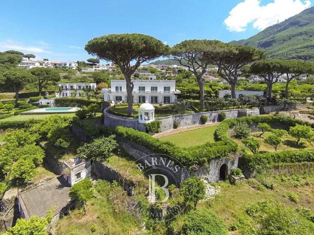 Villa Indipendente in vendita a Celario, Casamicciola Terme
