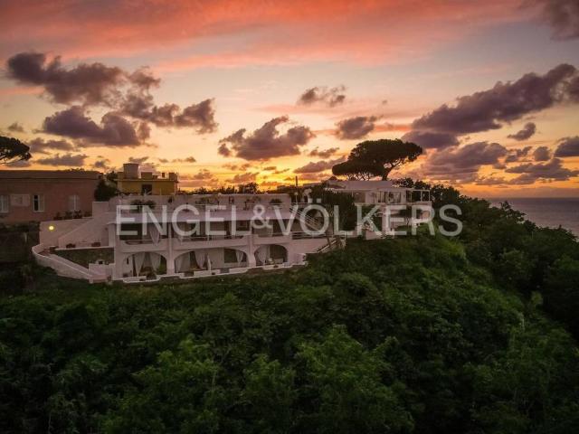 Villa Indipendente in vendita a Celario, Casamicciola Terme