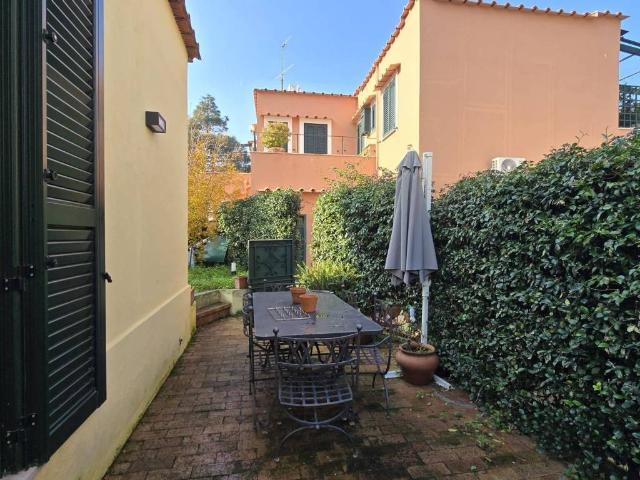 Villa Indipendente in vendita a Bagni, Casamicciola Terme