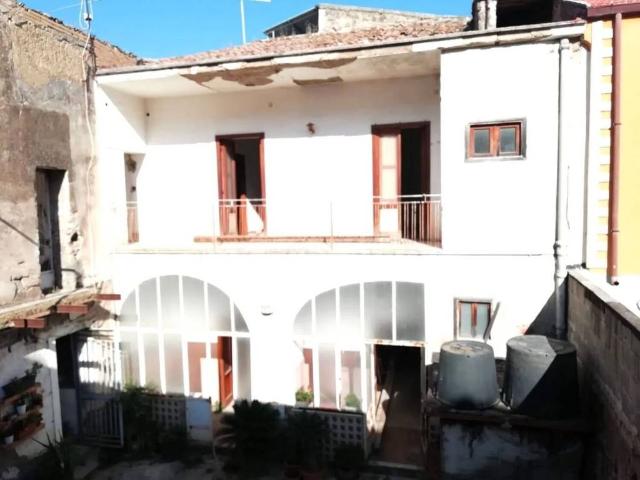 Villa Indipendente in vendita a Casapulla, Campania