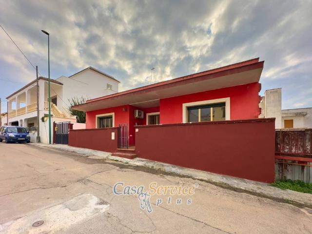 Villa Indipendente in vendita a Pàmpana, Puglia