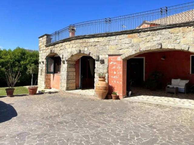 Villa Indipendente in vendita a Puglia, Lecce