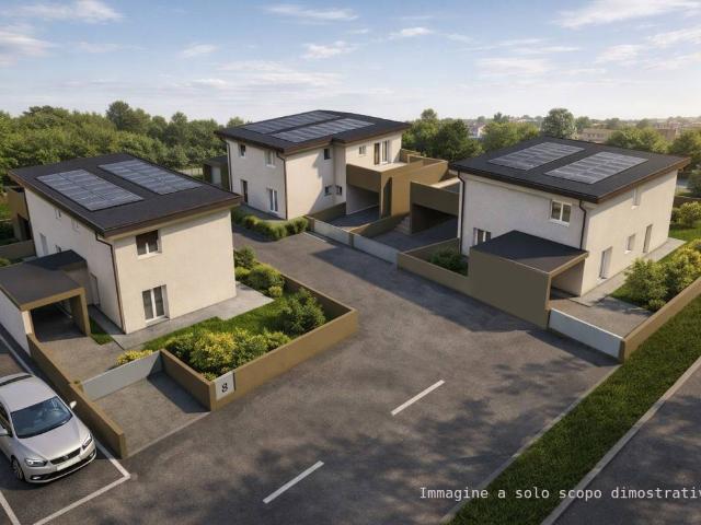 Villa Indipendente in vendita a Casarsa Della Delizia, Friuli-Venezia Giulia