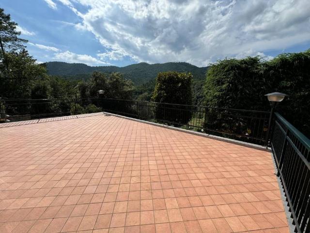 Villa Indipendente in vendita a Verici superiore, Casarza Ligure