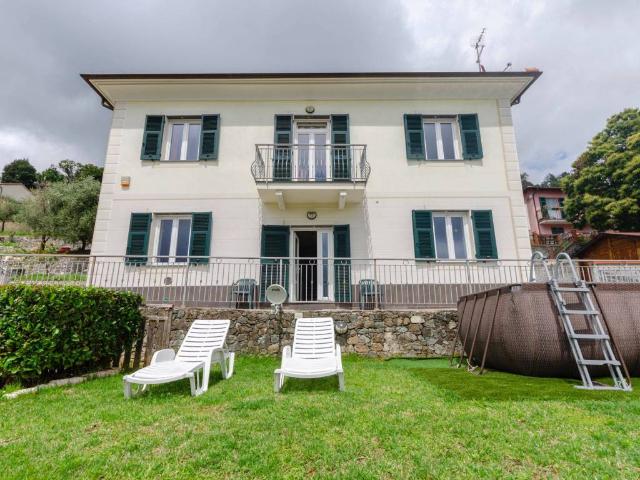 Villa Indipendente in vendita a Casarza Ligure, Liguria