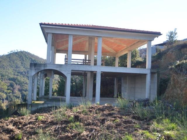 Villa Indipendente in vendita a Verici inferiore, Casarza Ligure