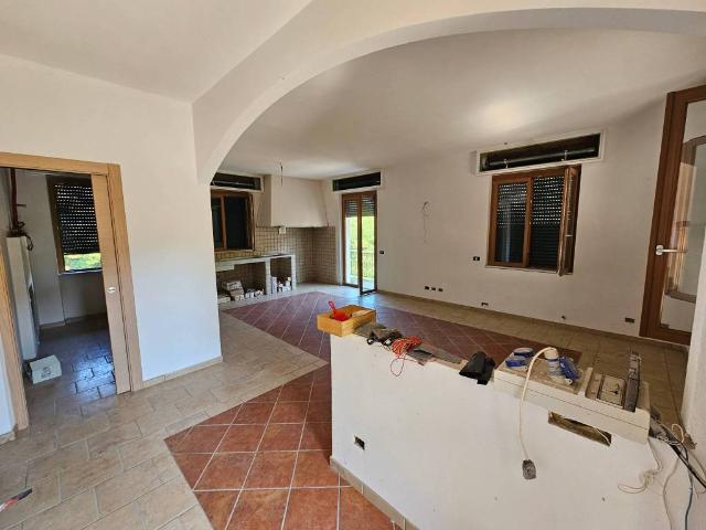 Villa Indipendente in vendita a Castiglione Chiavarese, Liguria
