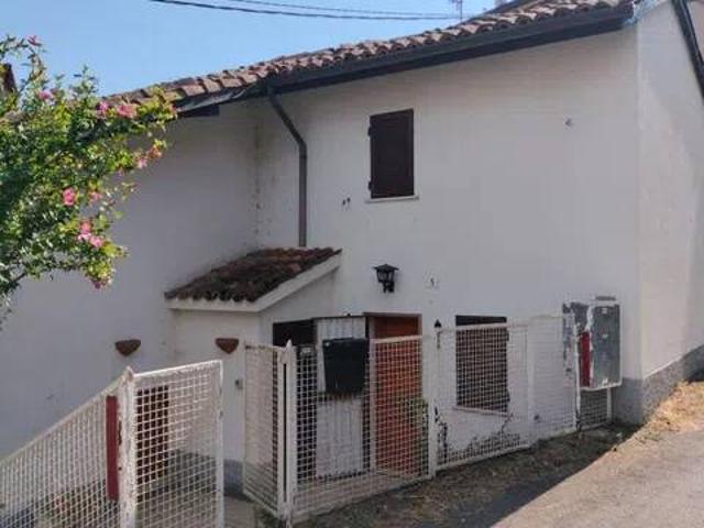Villa Indipendente in vendita a Piemonte, Alessandria
