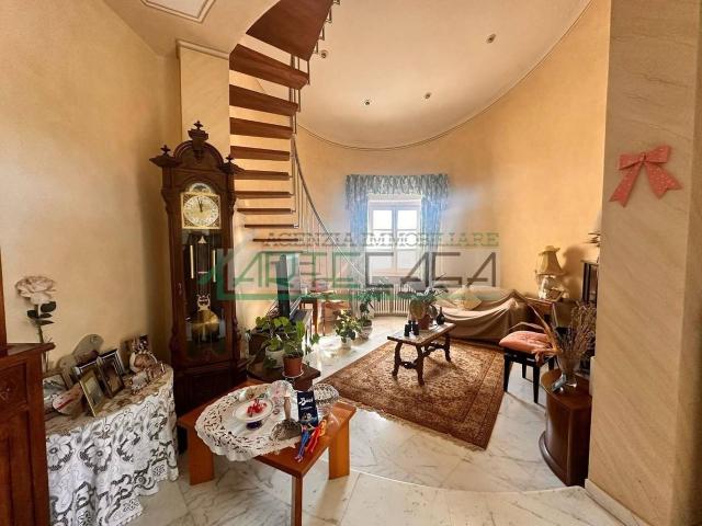 Villa Indipendente in vendita a Casciana Terme Lari, Lari